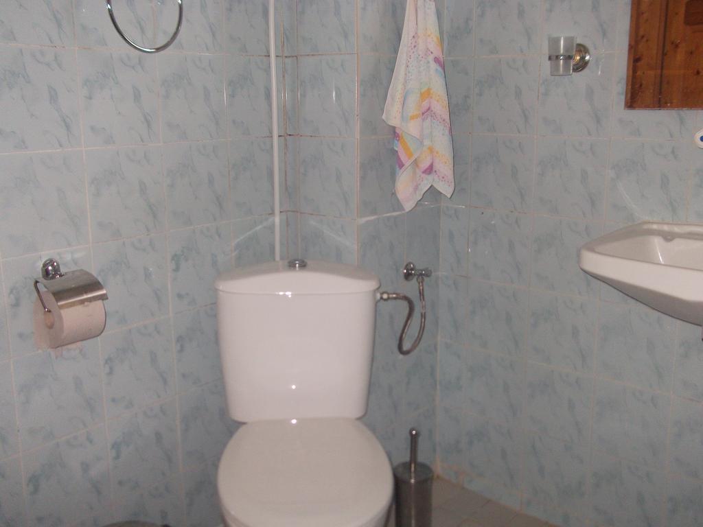 Kristal Guest House Trigrad Δωμάτιο φωτογραφία